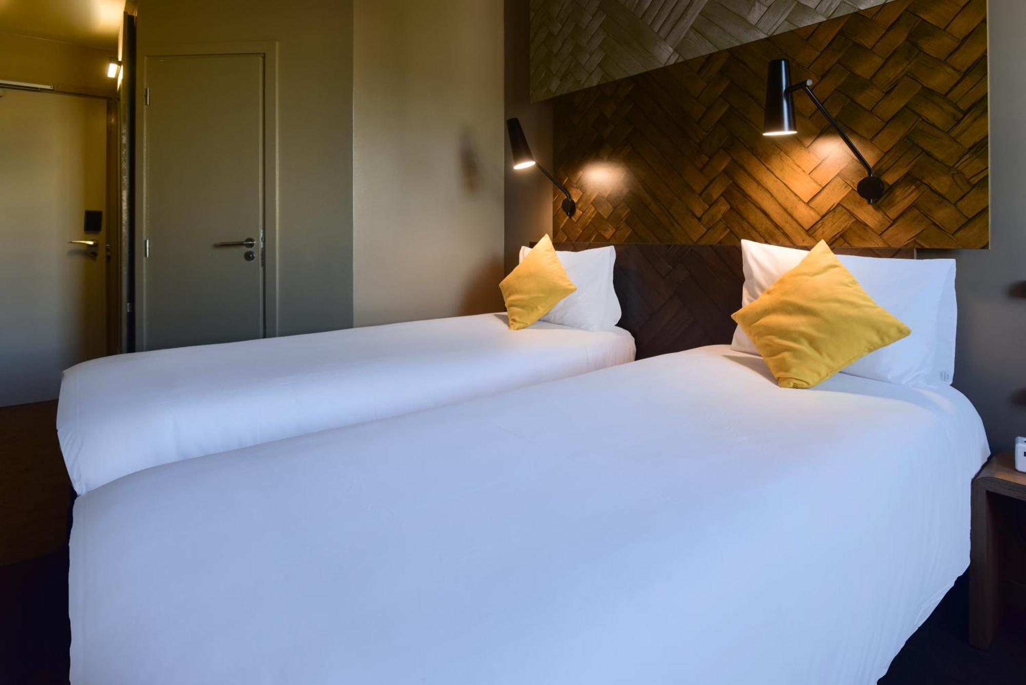 Sweet Twin Room